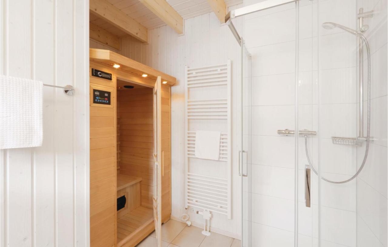 Lovely Home In Ostseeresort Olpenitz With Sauna Exterior photo